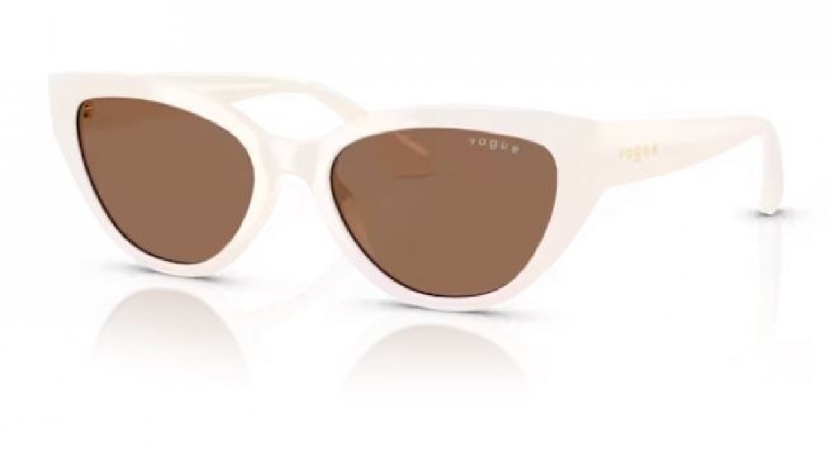 Vogue Junior 2026 312473, 95,00 €, Occhiali Vogue Bianco a forma Gatto