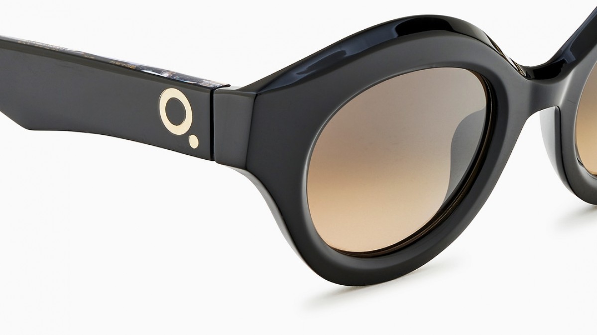 Etnia Barcelona ESTER 48S bk, 230,00 €, Occhiali Etnia Barcelona Nero a forma Gatto