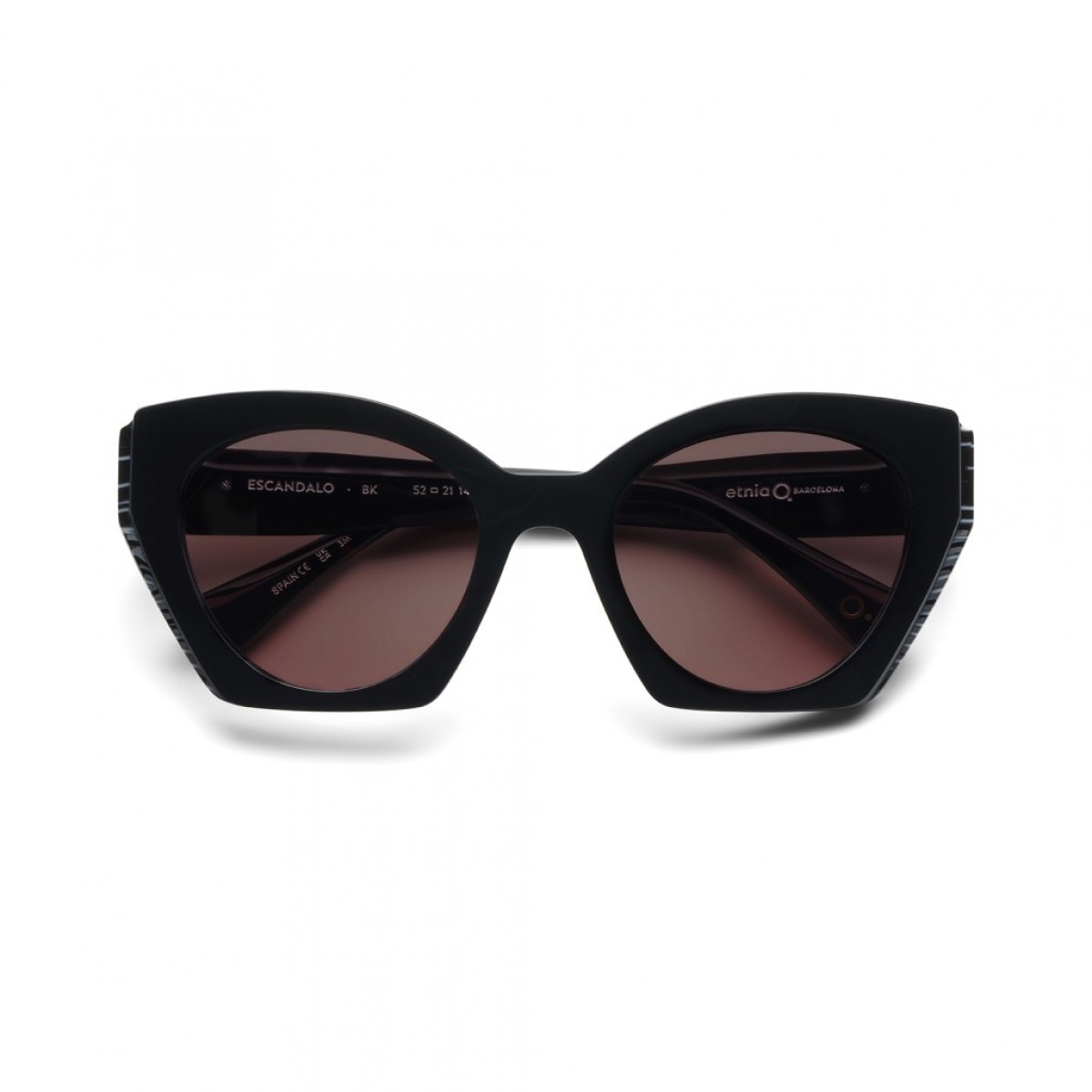 Etnia Barcelona ESCANDALO 52S bk, 275,00 €, Occhiali Etnia Barcelona Nero a forma Gatto