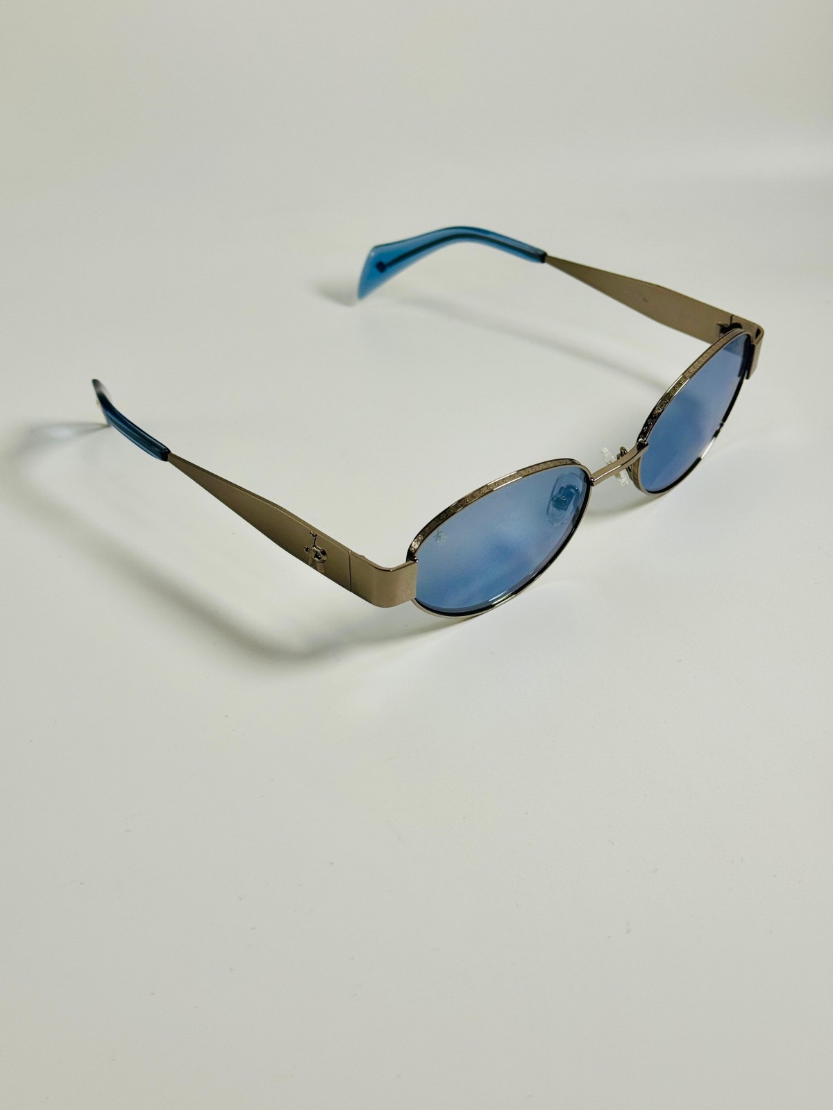 John Richmond RIS.079.08, 250,00 €, Occhiali Argento a forma Ovale